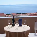 Sara Appartement Makarska